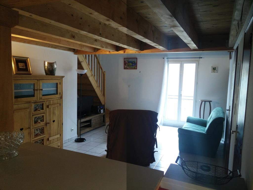 Appartement Anatole France 생 질 외부 사진